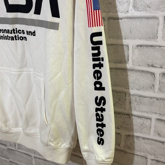 H&M White NASA Hoodie for Men - Picture 5 of 9